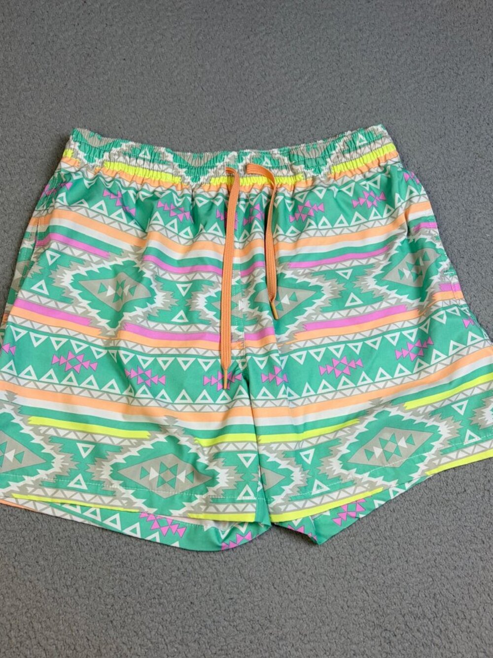 Chubbies Swim Trunks Shorts Mens XL Multicolored Lined Drawstring Beach Pool